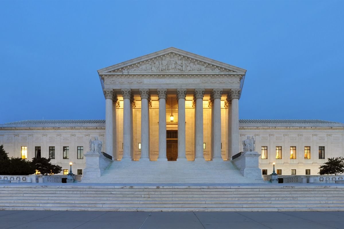Panorama of the United States Supreme Court Building at dusk