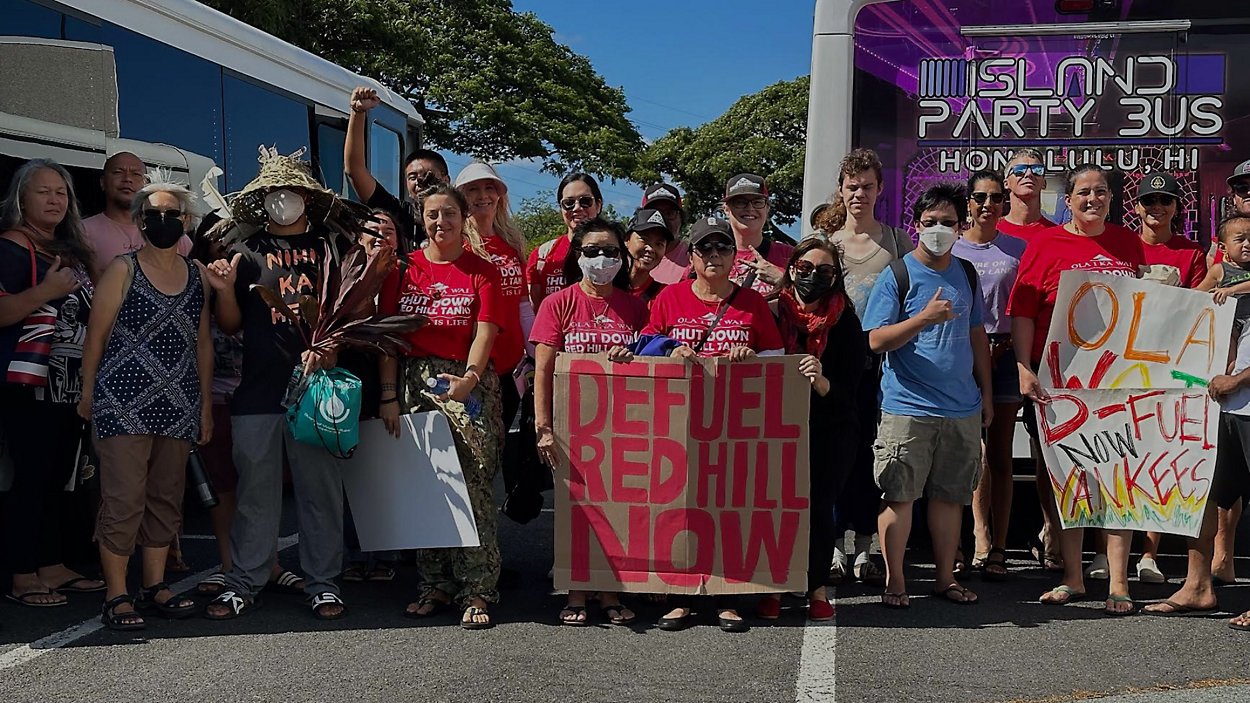 Activists gather for the one-year anniversary of Red Hill's fuel leaks. (Photo courtesy of Marti Townsend)